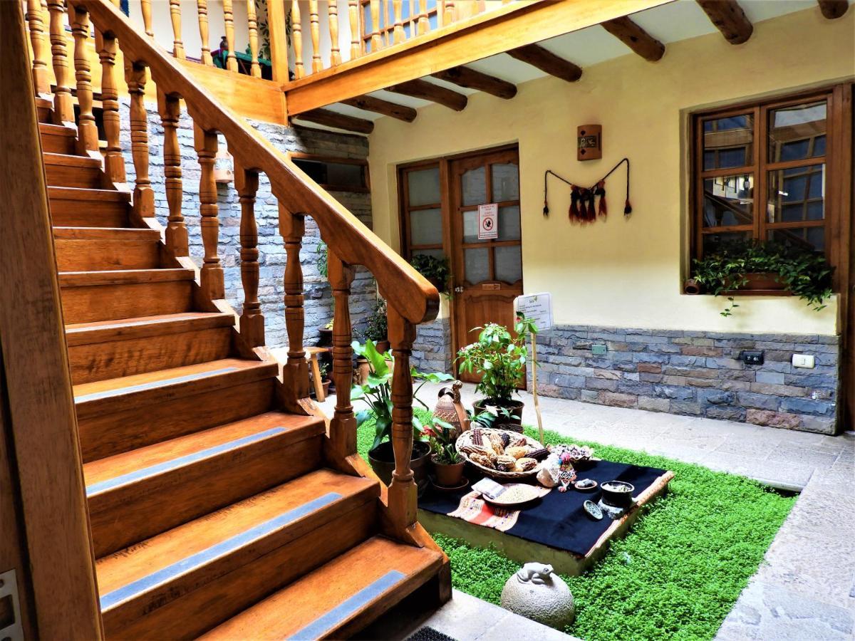 Picaflor Tambo Guest House Ollantaytambo Esterno foto