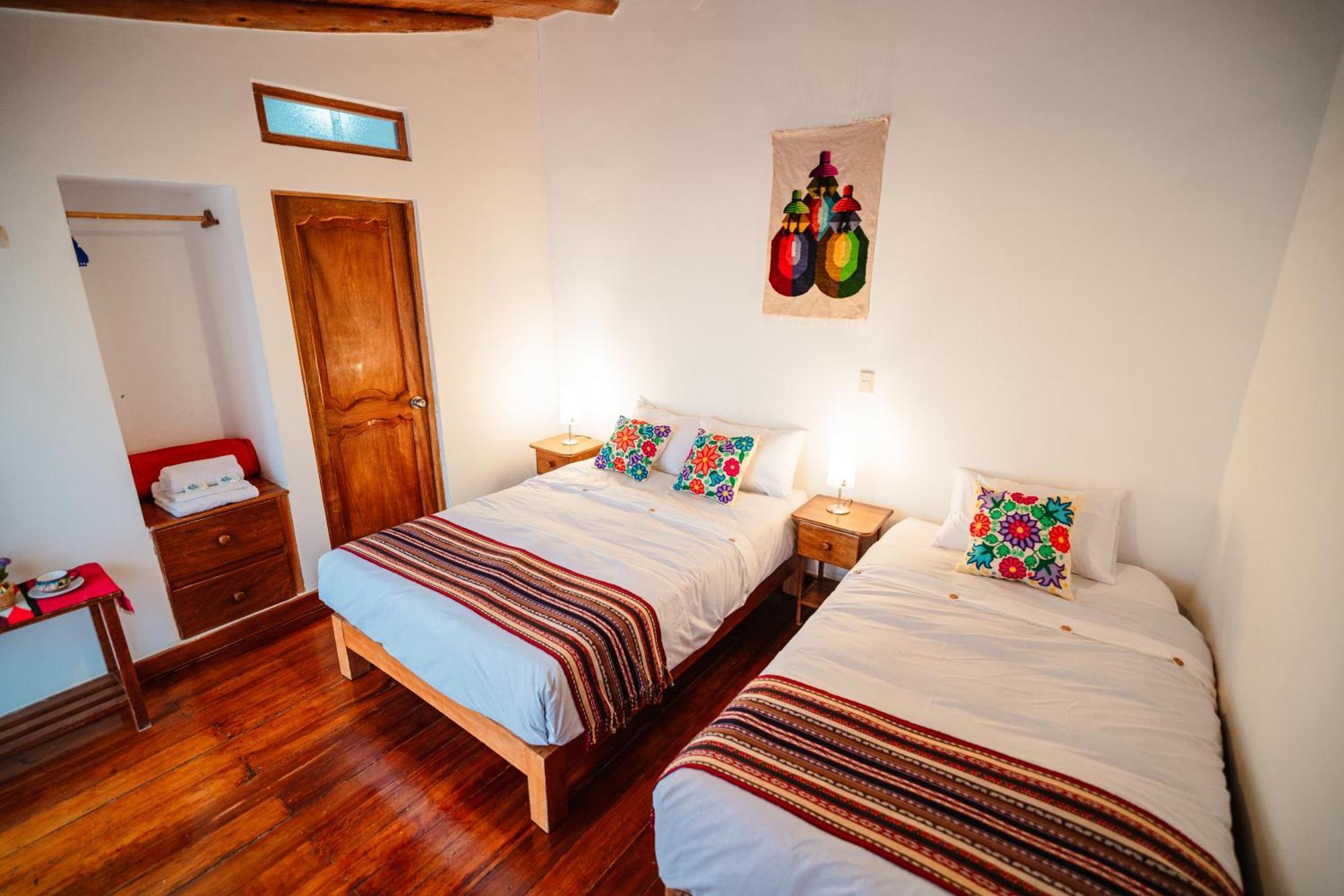 Picaflor Tambo Guest House Ollantaytambo Esterno foto