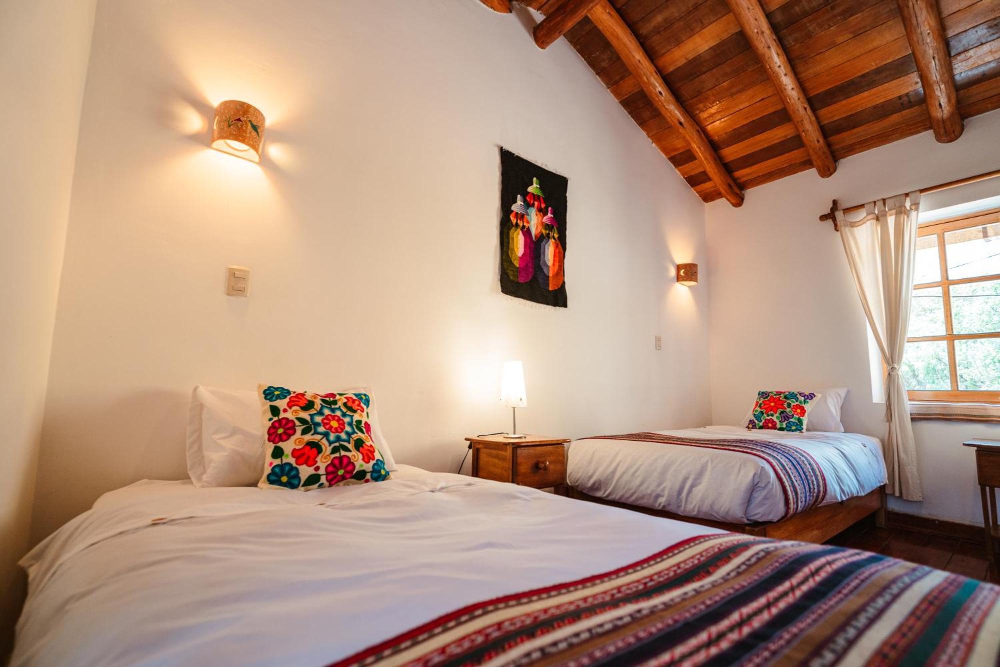 Picaflor Tambo Guest House Ollantaytambo Esterno foto